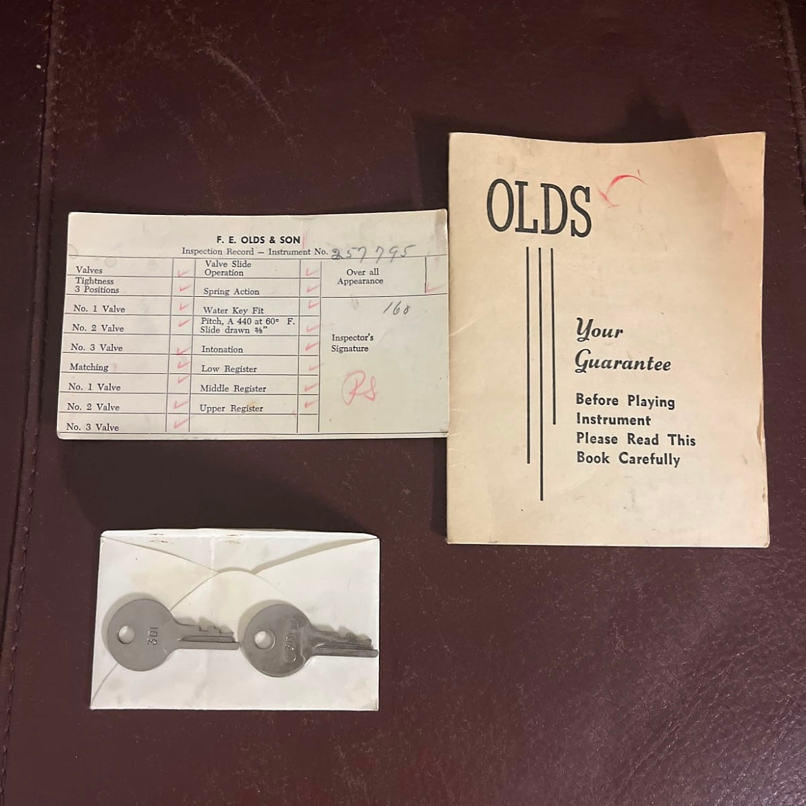 Olds Ambassador A-10 Bb (1958) Trumpet SN 257795 (double case)