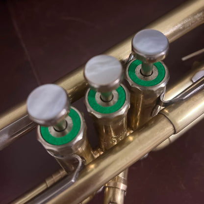 Getzen Model 90 Deluxe (1953) Bb Trumpet SN 23727 (100% new gold tint lacquer)