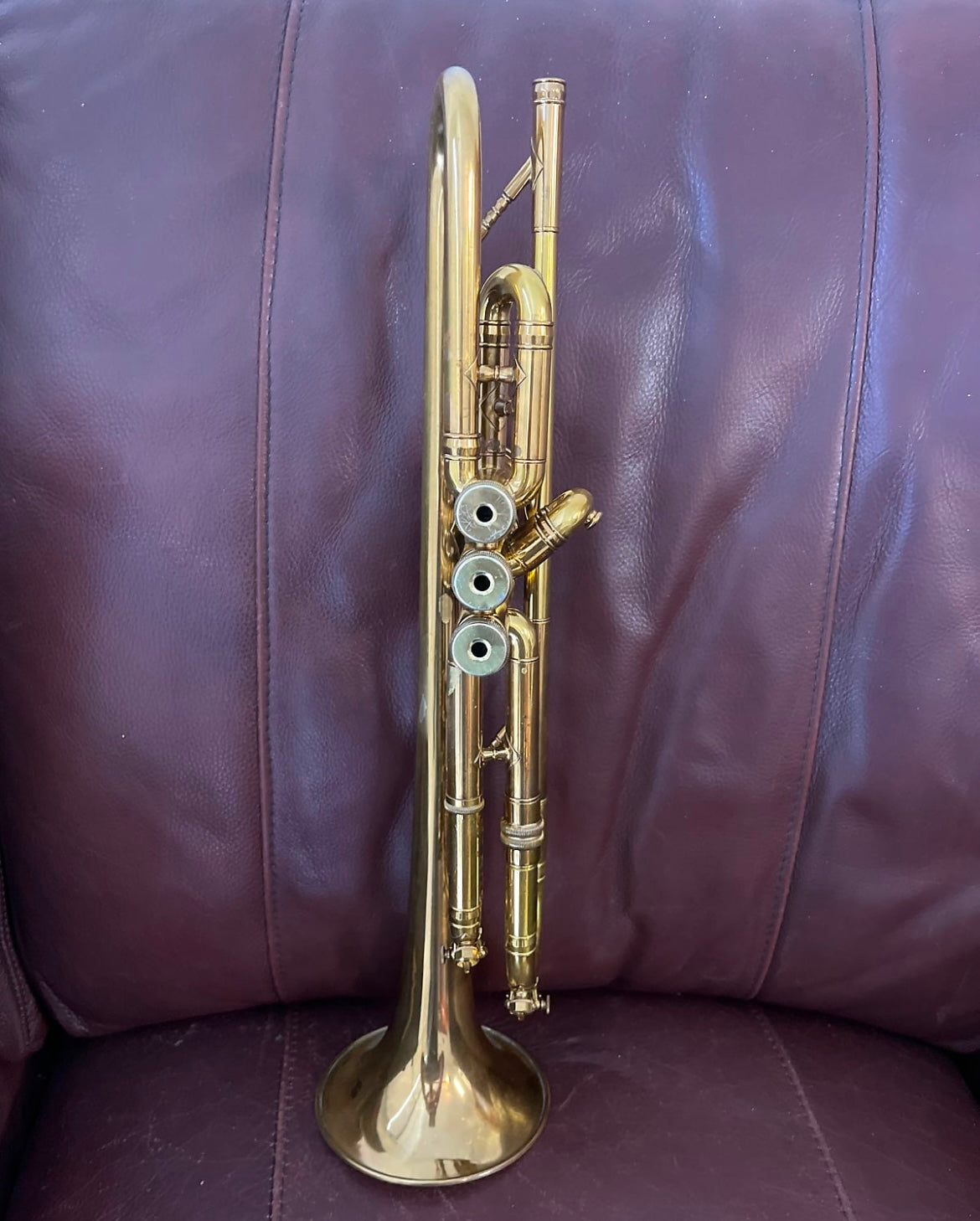 King Super 20 Bb Trumpet (1947) SN 289841 (S2 bore - .458)