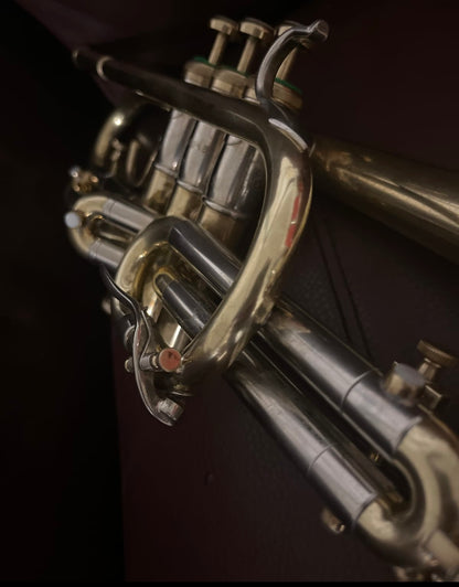 Olds Super Bb Cornet (1958) SN 290793 (Los Angeles) (professional)