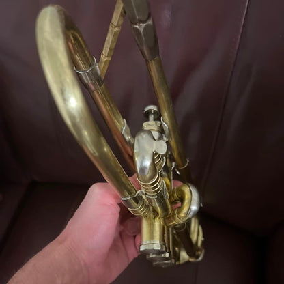 Getzen Model 90 Deluxe (1953) Bb Trumpet SN 23727 (100% new gold tint lacquer)