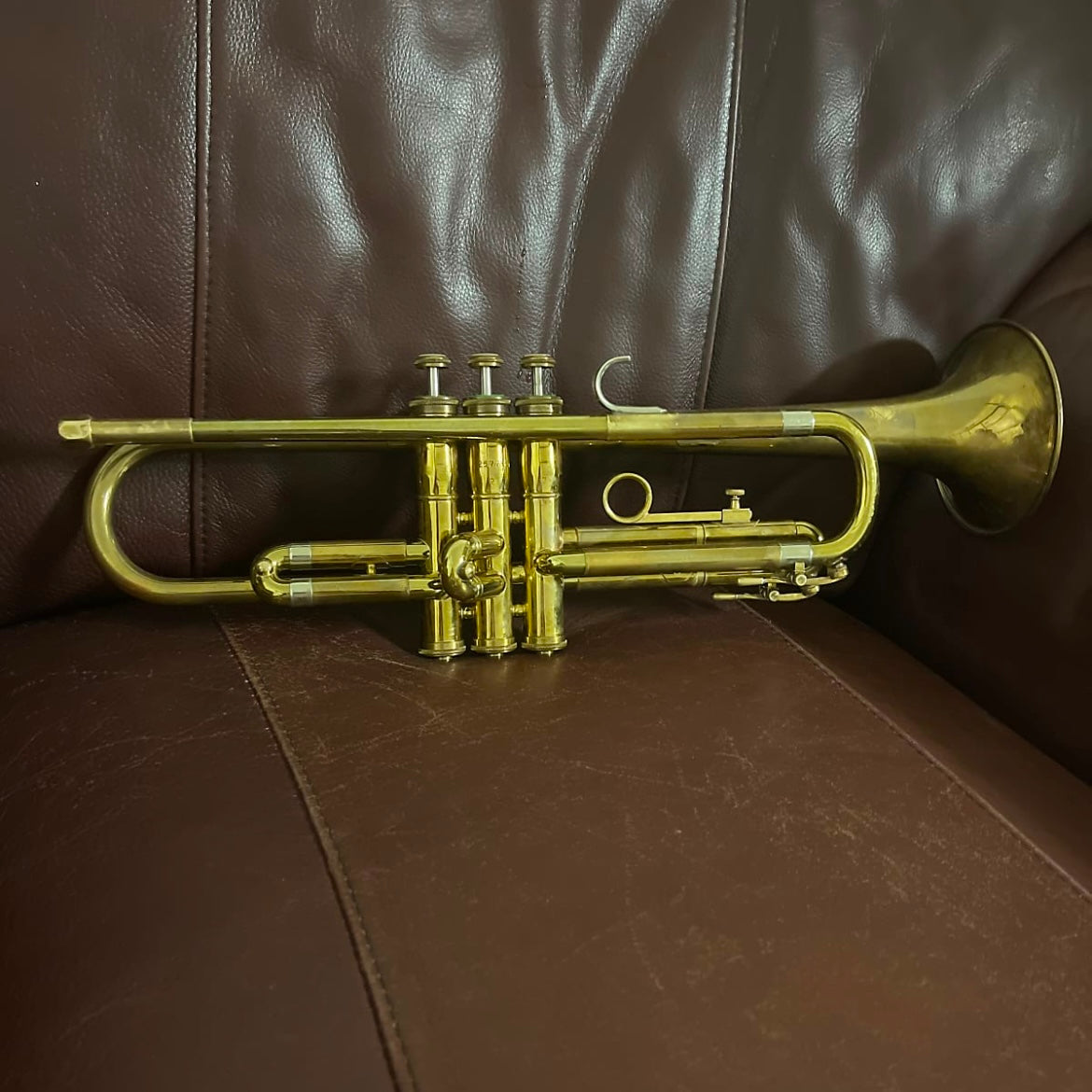 Olds Ambassador A-10 Bb (1958) Trumpet SN 257795 (double case)