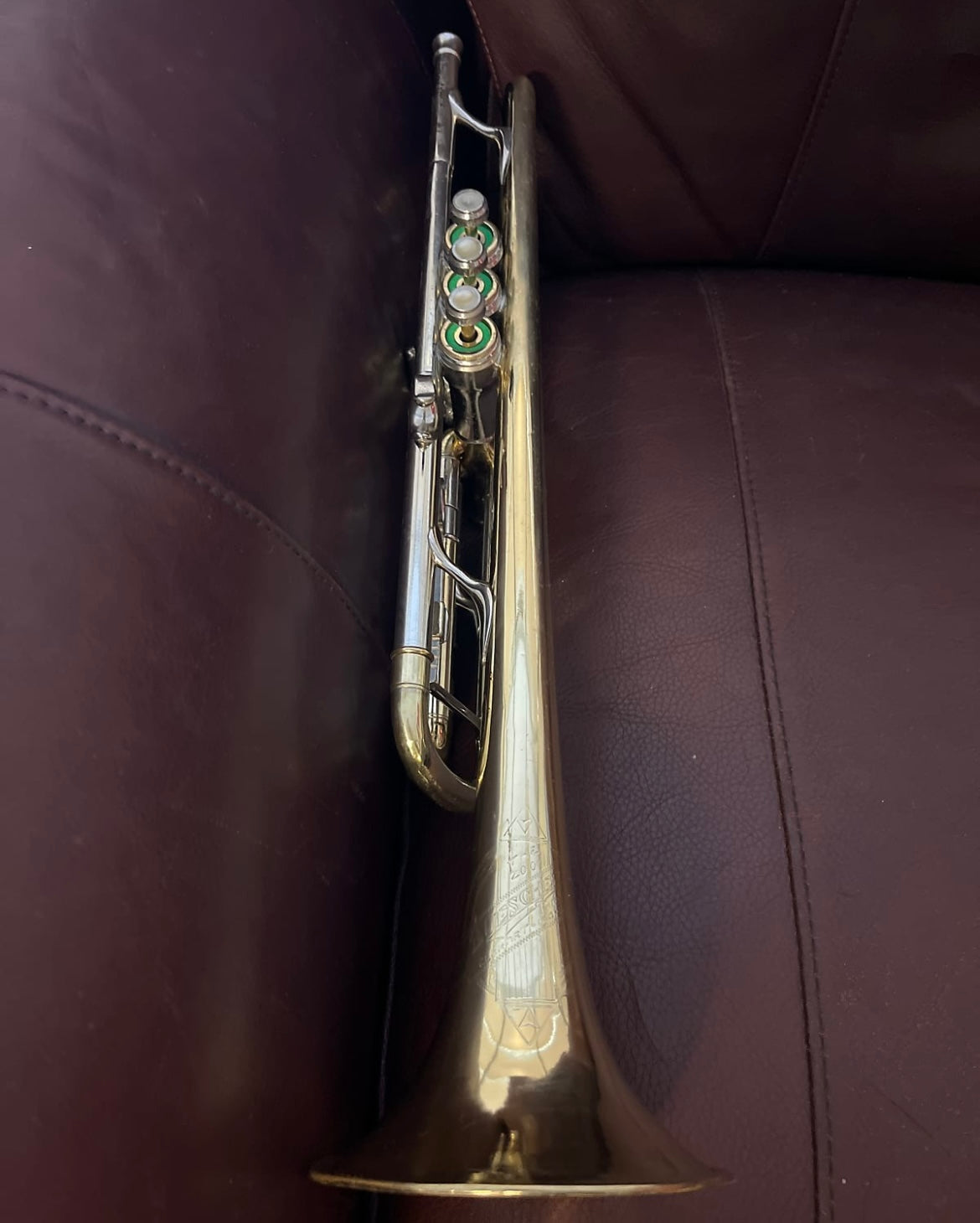 Buescher True Tone “The 400” (1938) Bb Trumpet SN 286617 (Model 225)(Professional)(rare)