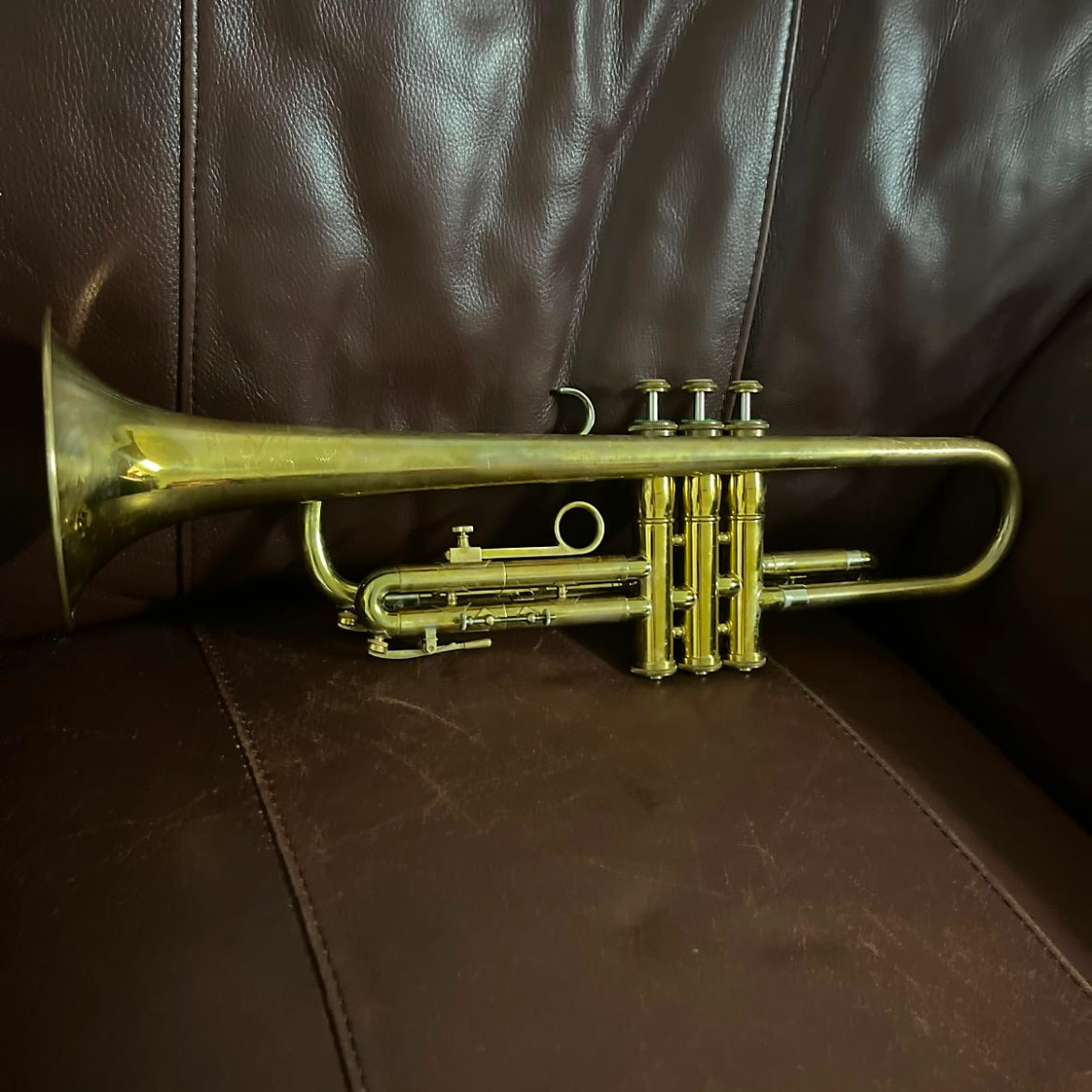 Olds Ambassador A-10 Bb (1958) Trumpet SN 257795 (double case)