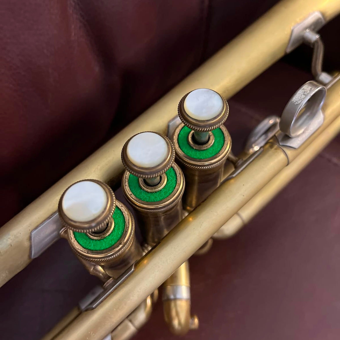 Olds Ambassador A-10 Bb Trumpet SN 29327 (Los Angeles)