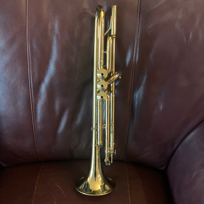 Holton Collegiate Bb Trumpet SN 184593