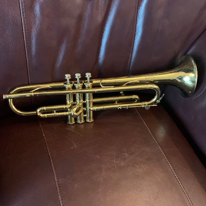 Holton Collegiate Bb Trumpet SN 184593