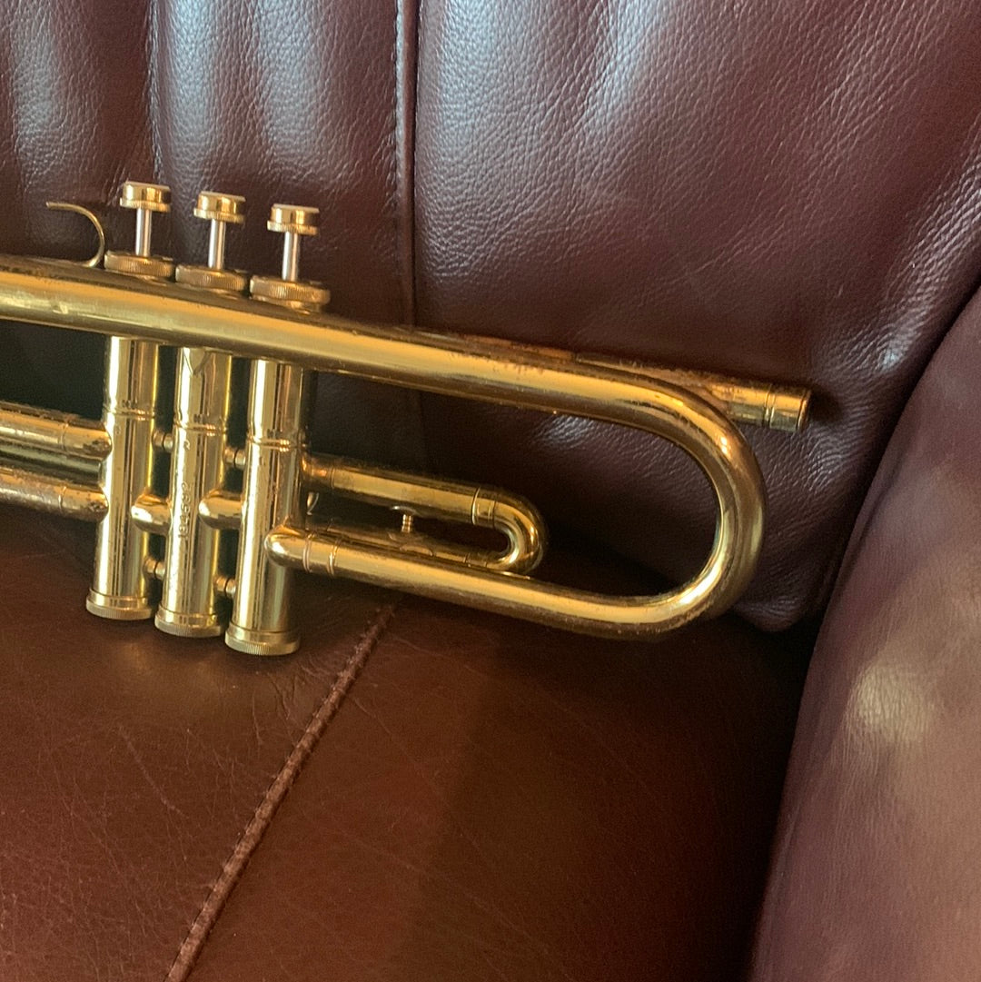 Holton Collegiate Bb Trumpet SN 184593