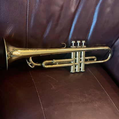 Holton Collegiate Bb Trumpet SN 184593